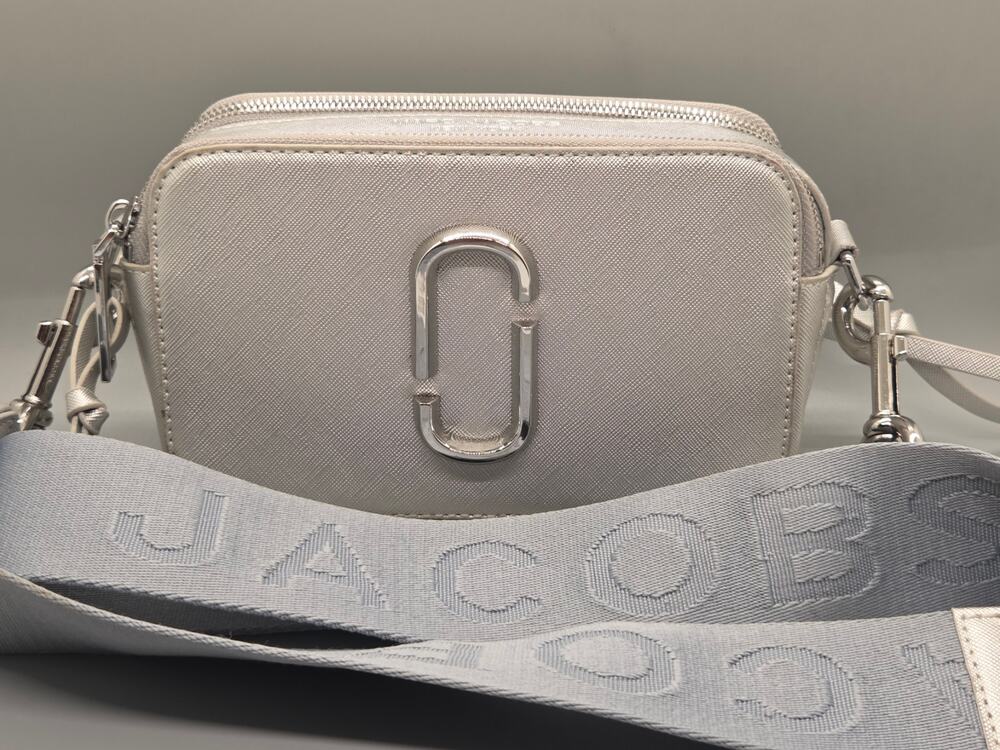 Marc Jacobs Metallic Saffiano Small Snapshot Camera Bag M0012007 in Silver